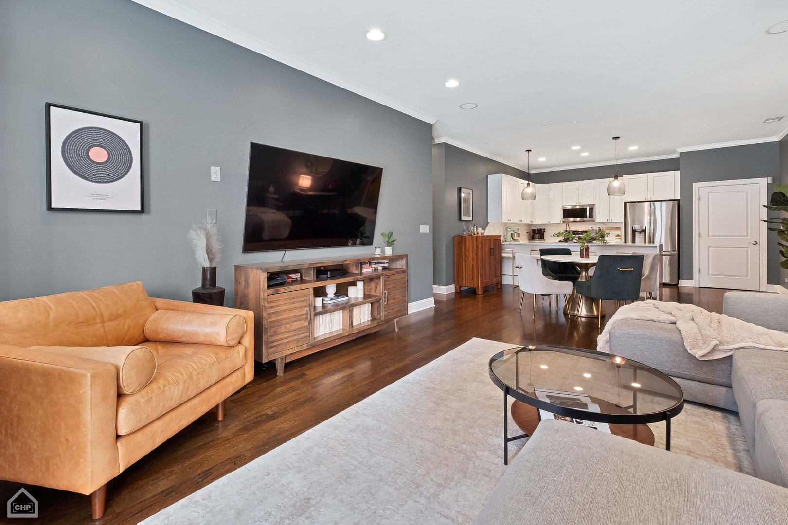 955 W Monroe Street Unit: 2D