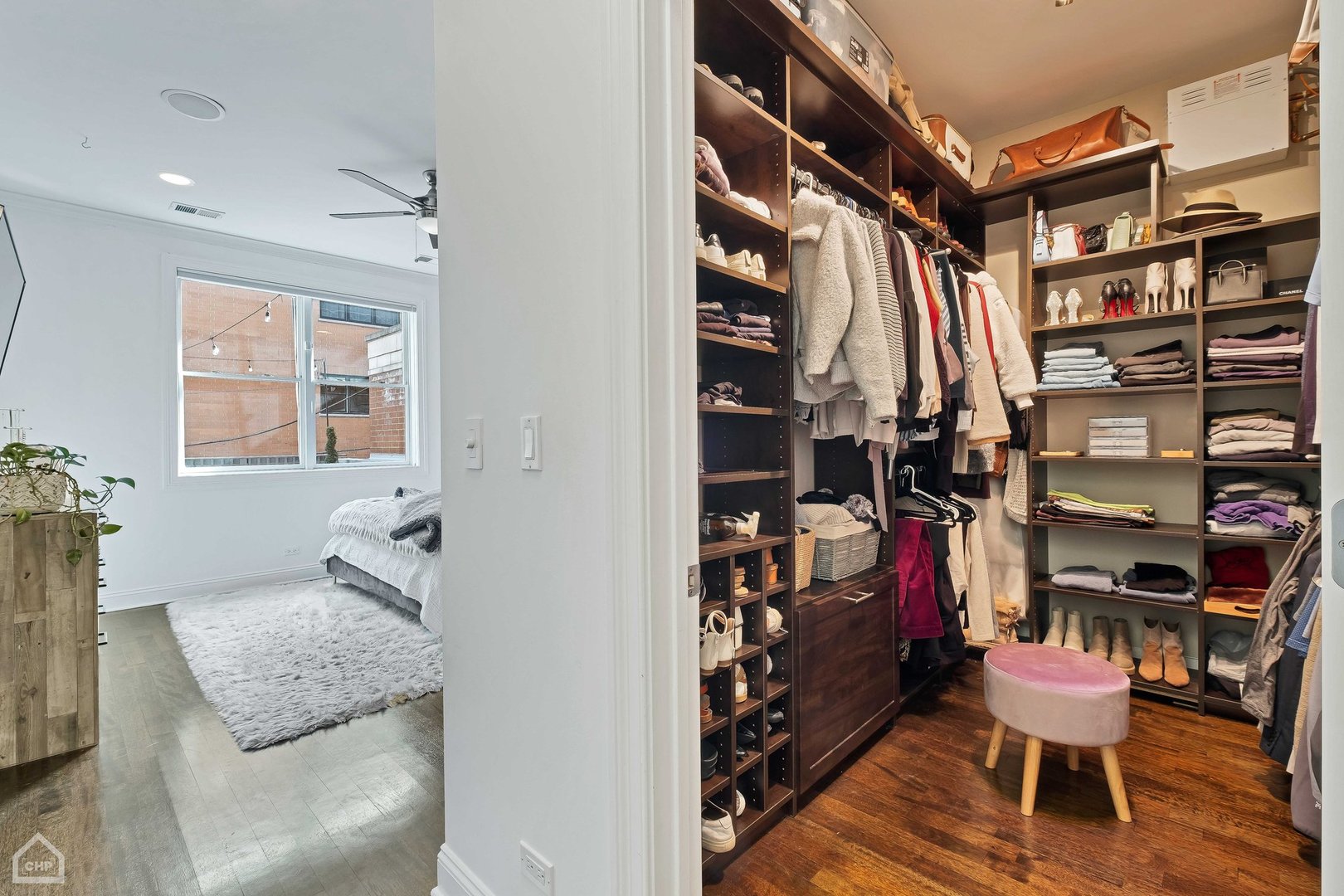 955 W Monroe Street Unit: 2D