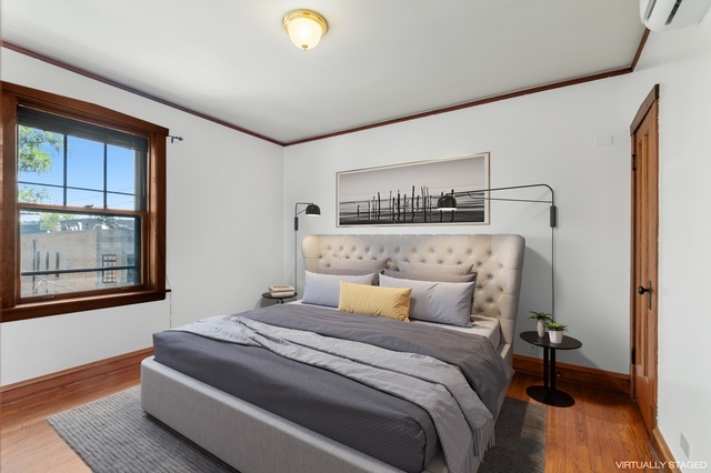 2006 W Walton Street Unit: 1A