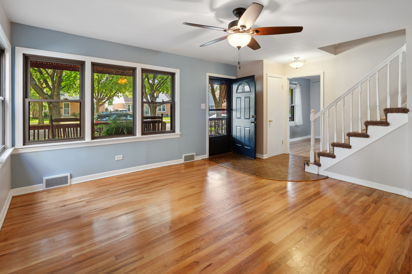 5024 N Normandy Avenue