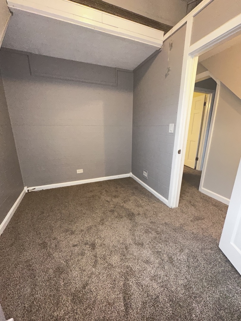 5024 N Normandy Avenue