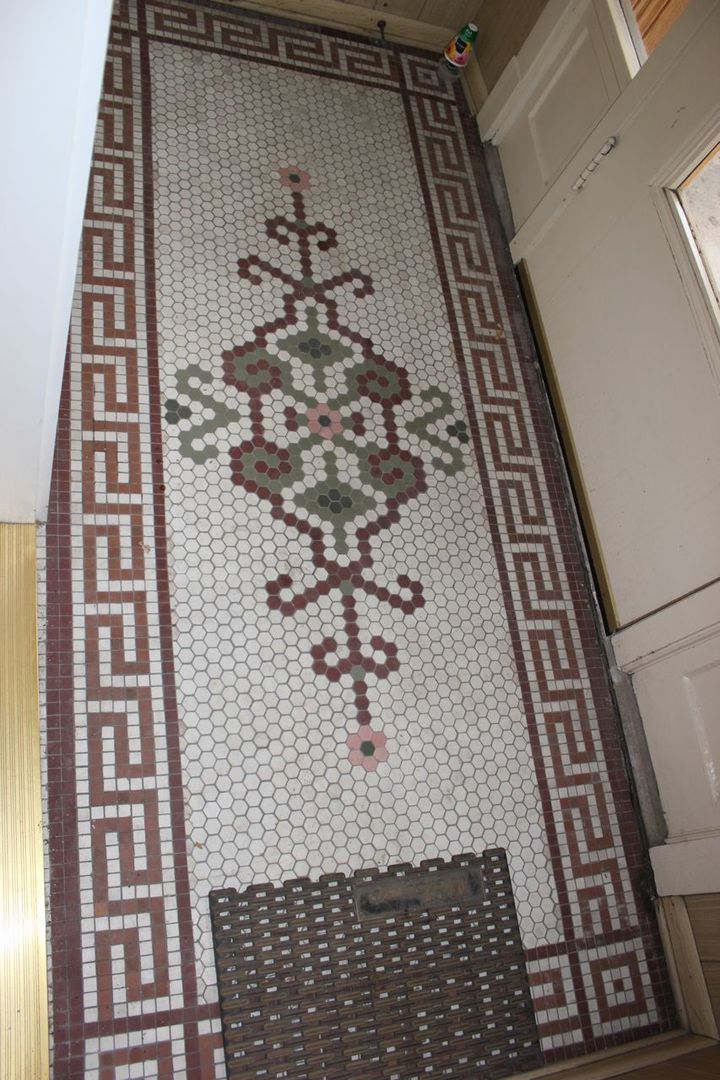 1648 N SAINT LOUIS Avenue Unit: 1