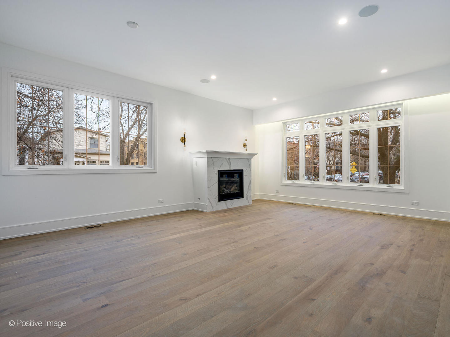 2518 W Palmer Street