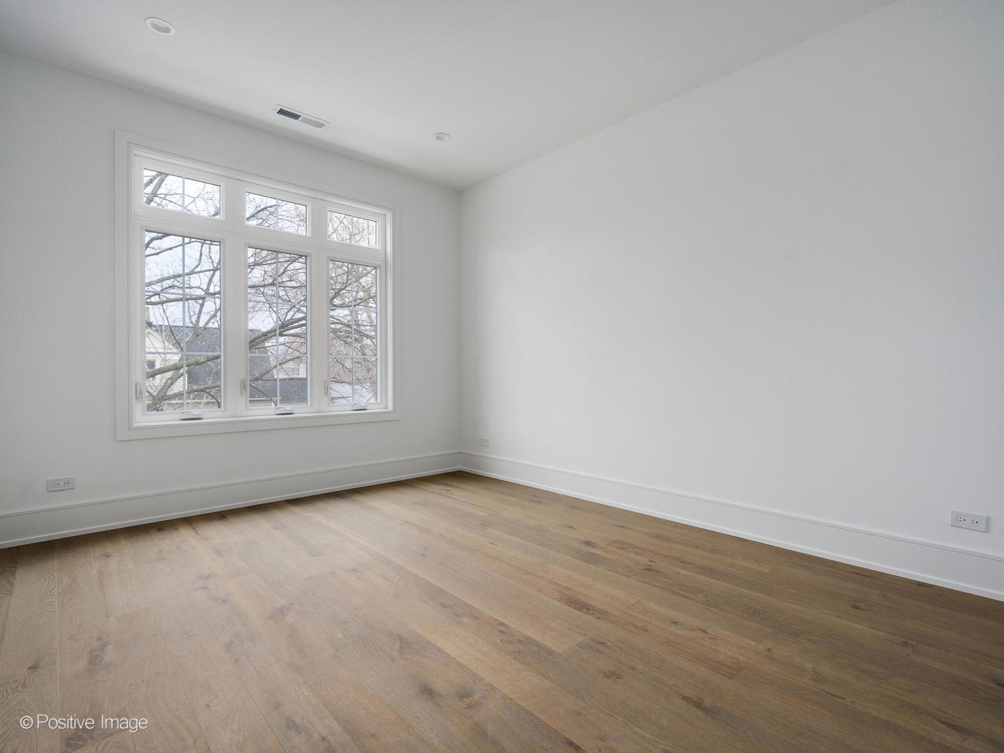 2518 W Palmer Street