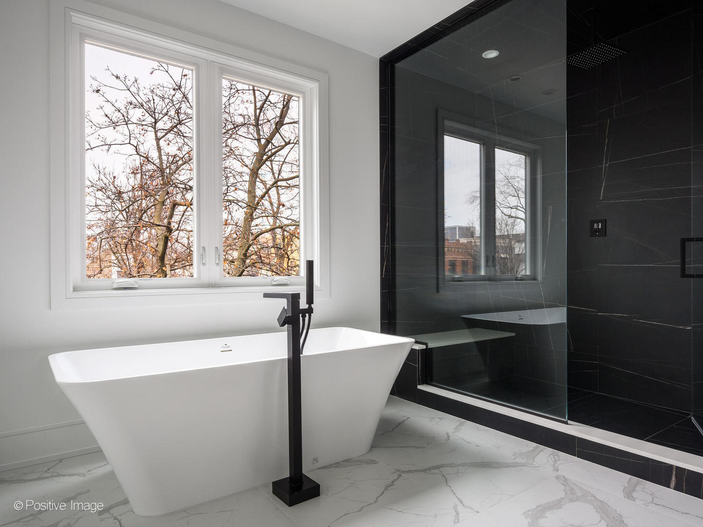 2518 W Palmer Street