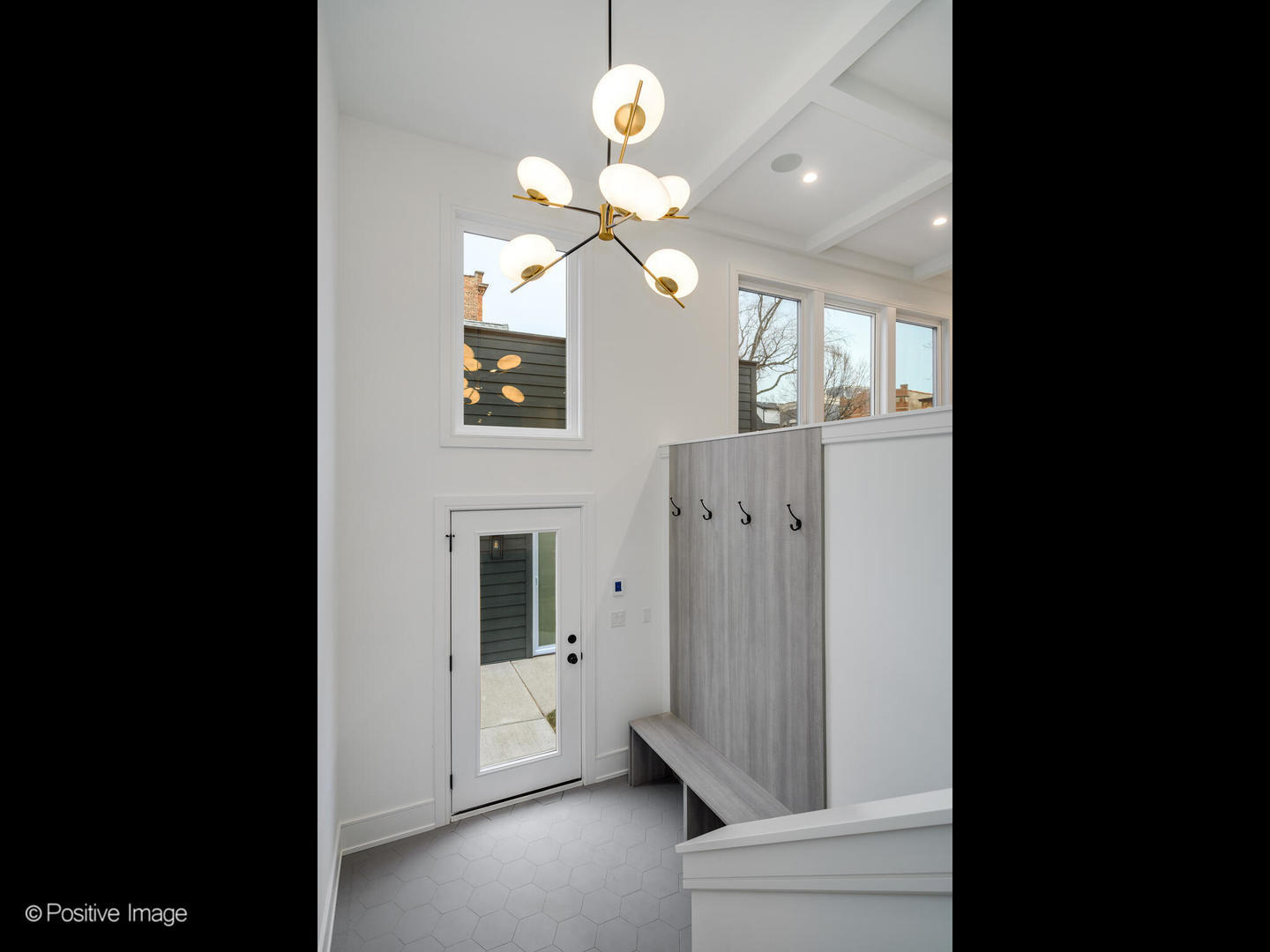 2518 W Palmer Street