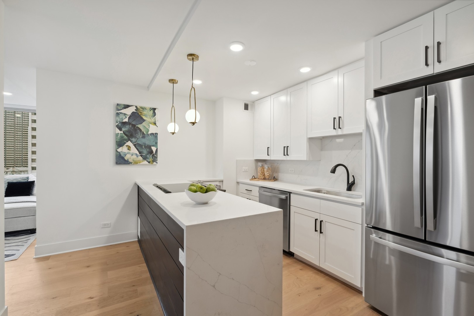 88 W Schiller Street Unit: 1001L