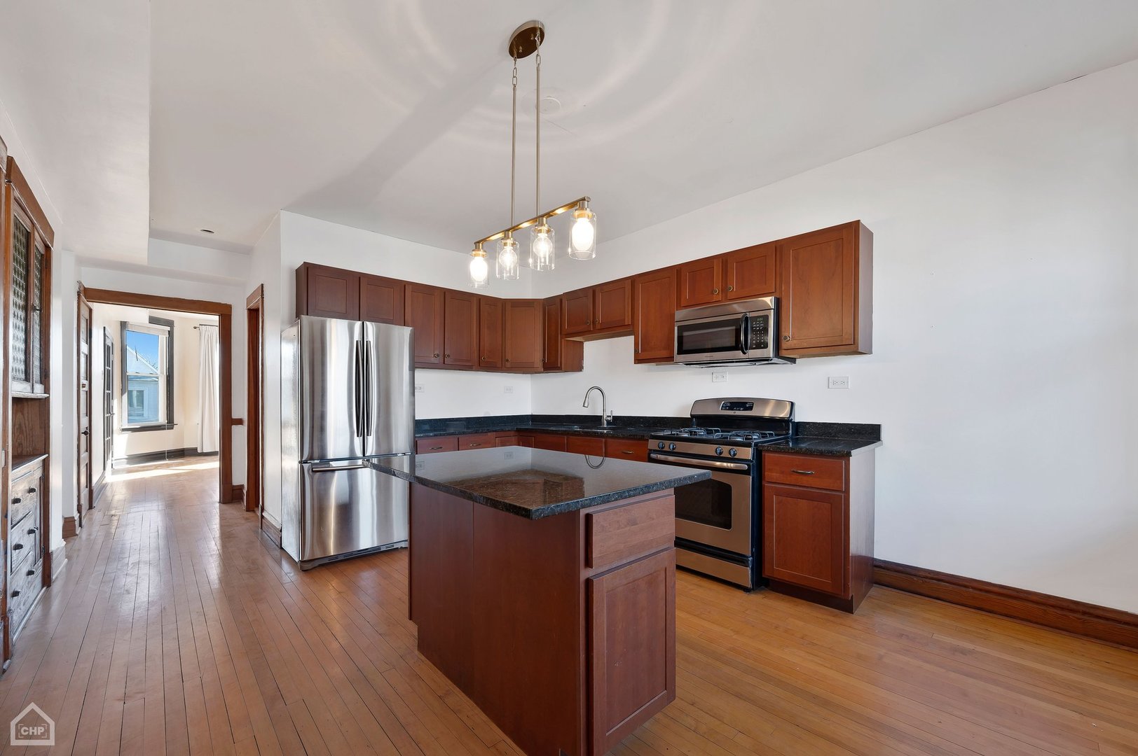 2824 N Avers Avenue Unit: 2