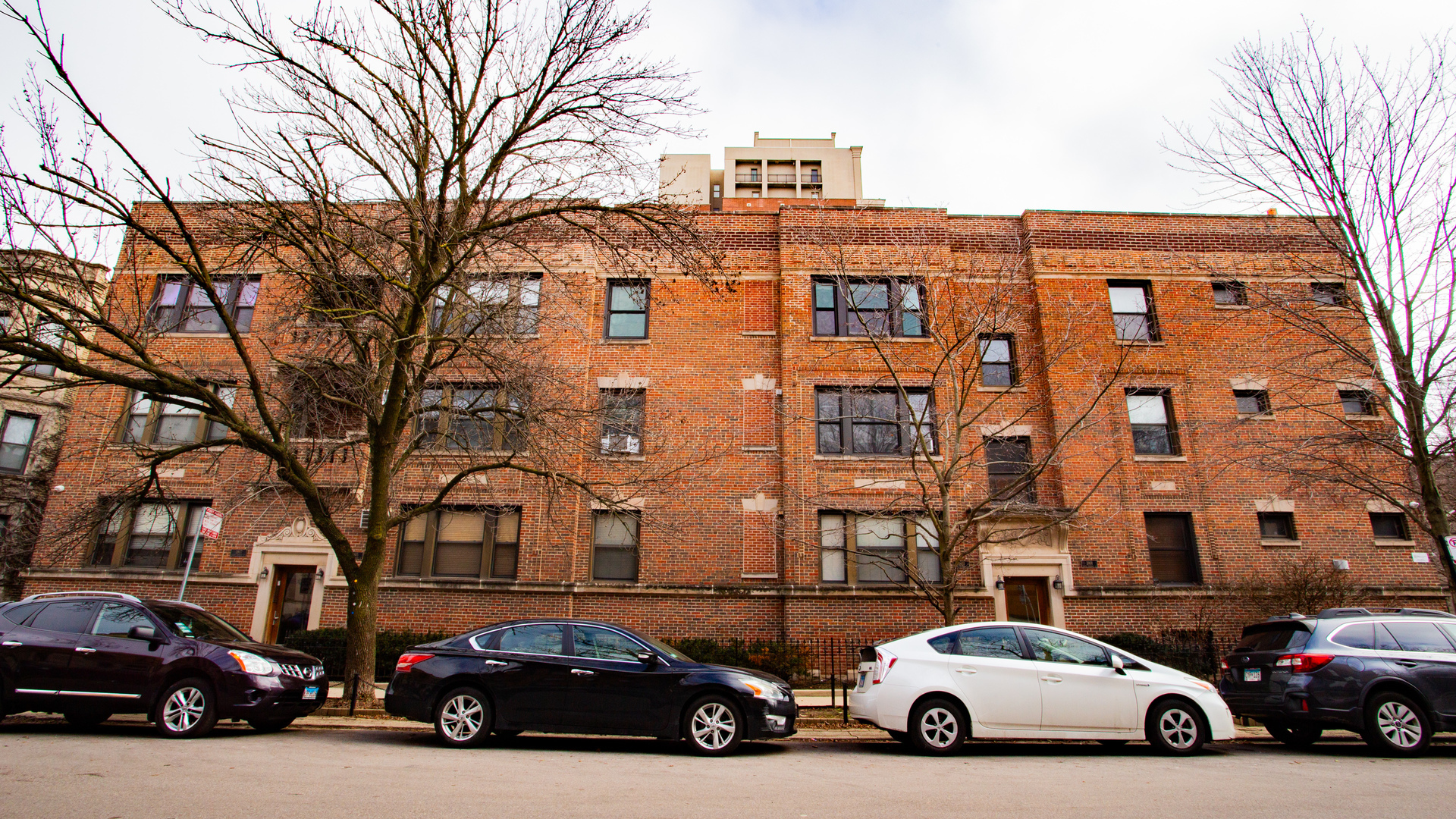 3807 N Fremont Street Unit: 3