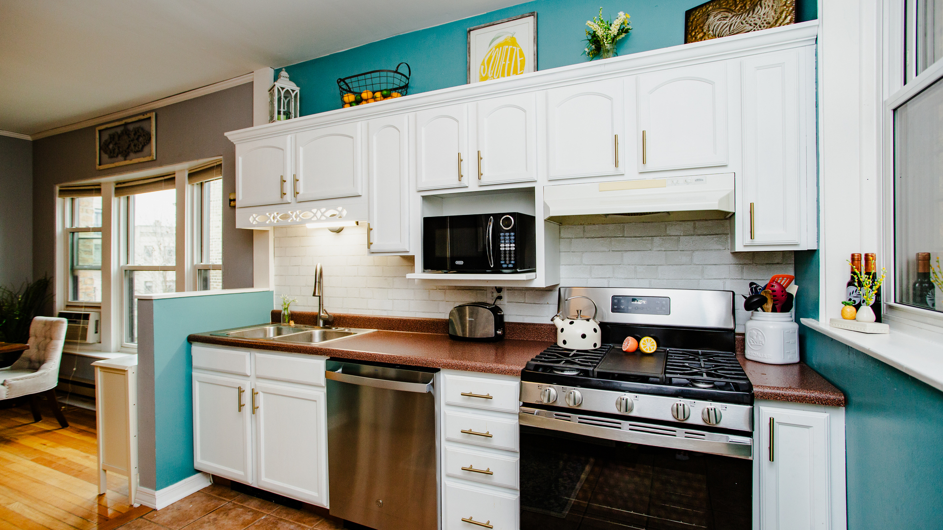 3807 N Fremont Street Unit: 3