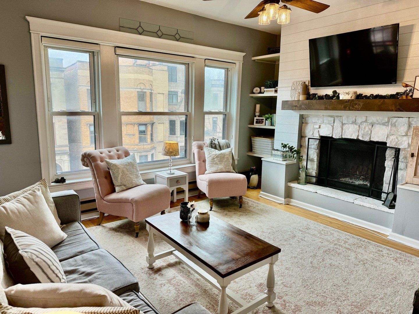 3807 N Fremont Street Unit: 3