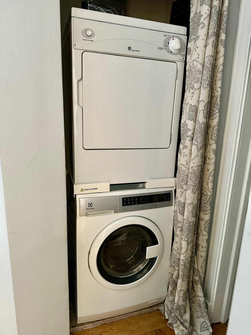 3807 N Fremont Street Unit: 3