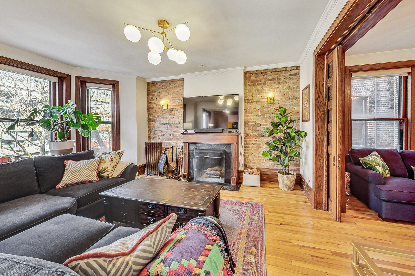 1705 N North Park Avenue Unit: 2