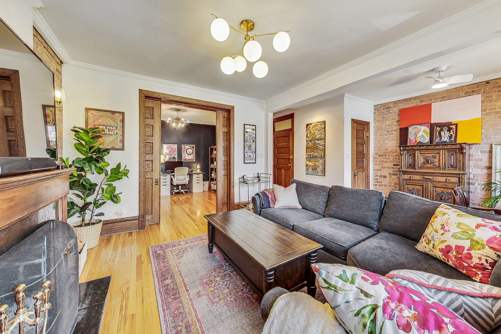 1705 N North Park Avenue Unit: 2