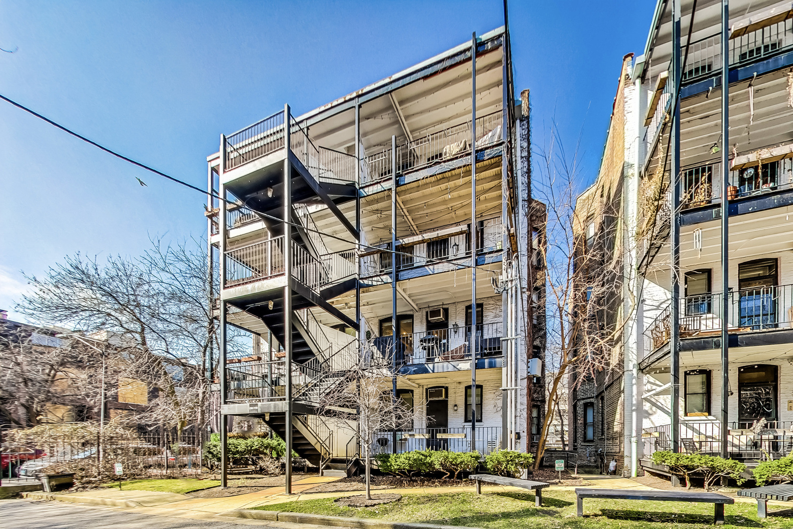 1705 N North Park Avenue Unit: 2