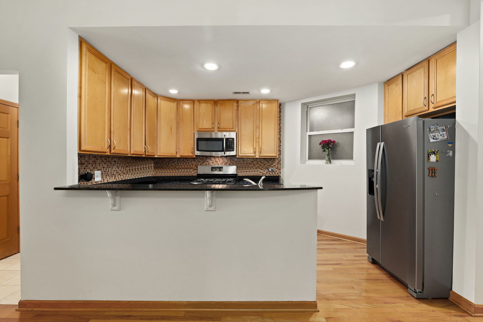 2330 W Huron Street Unit: 2E