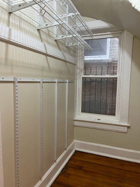 1124 N Winchester Avenue Unit: 1