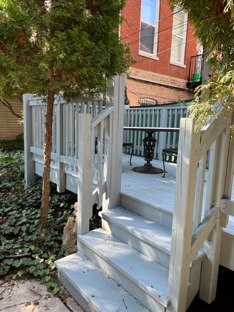 1124 N Winchester Avenue Unit: 1