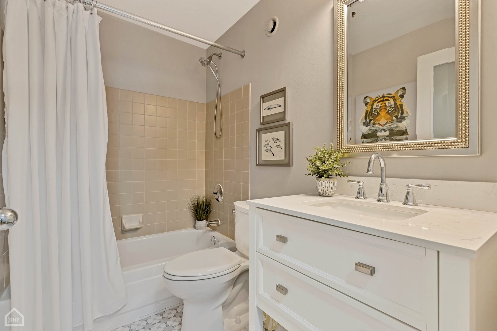 1122 N Clark Street Unit: 3901