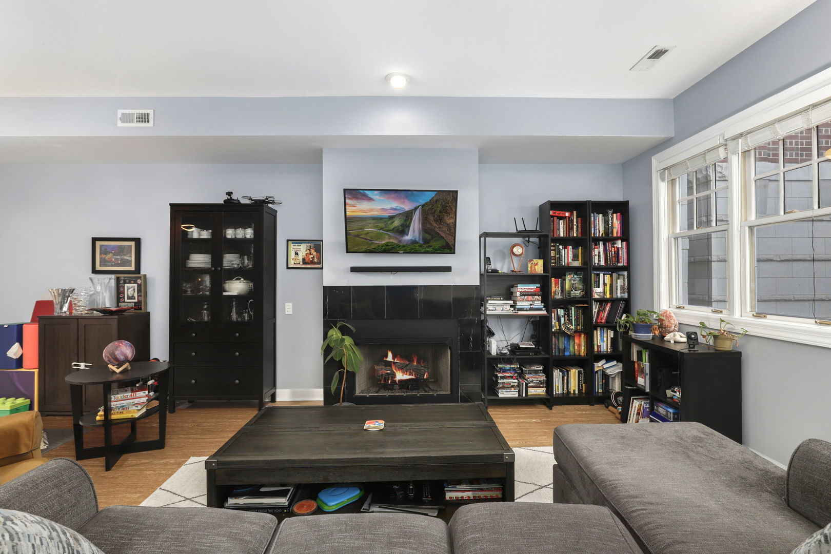 3957 N Hermitage Avenue Unit: 1