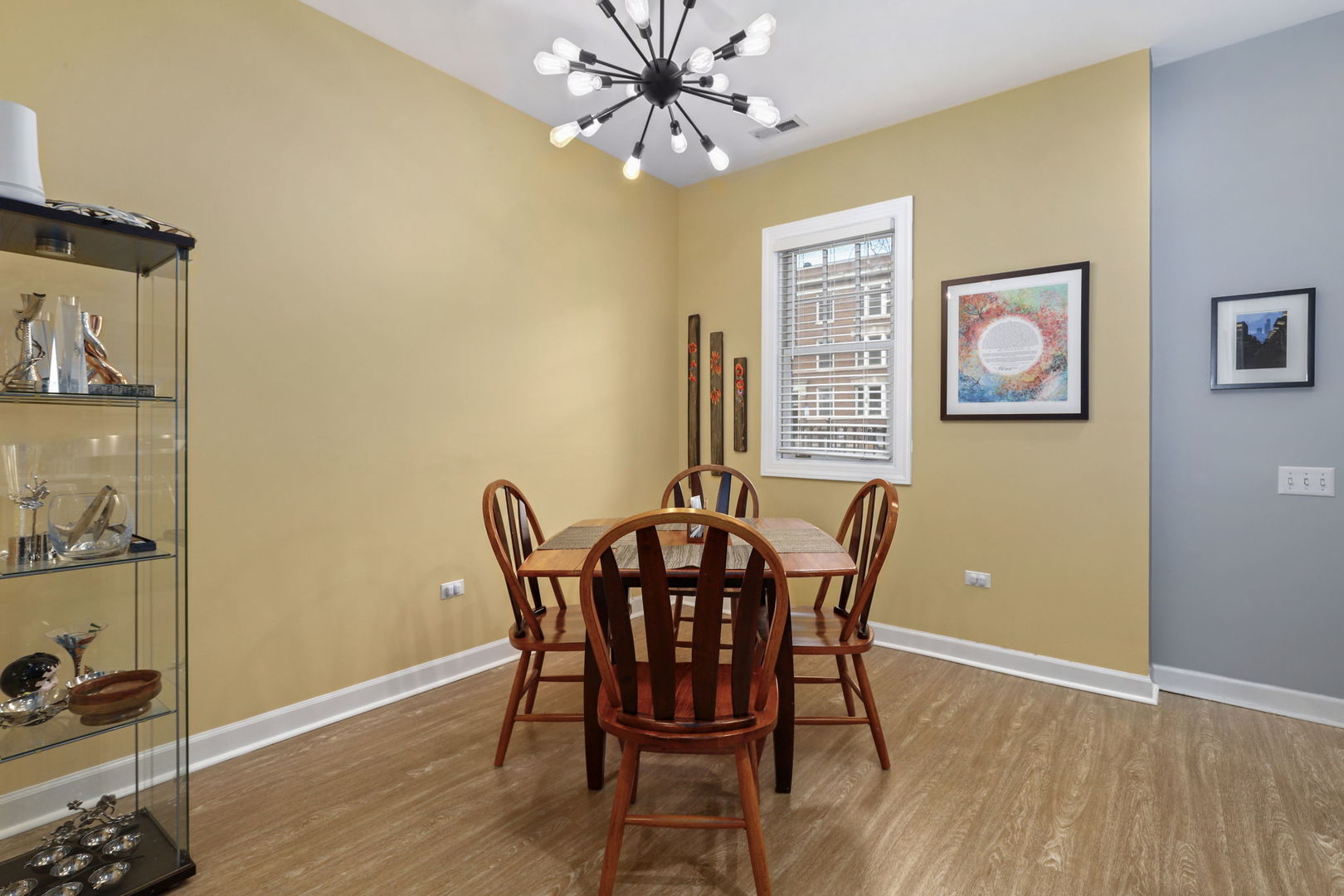 3957 N Hermitage Avenue Unit: 1