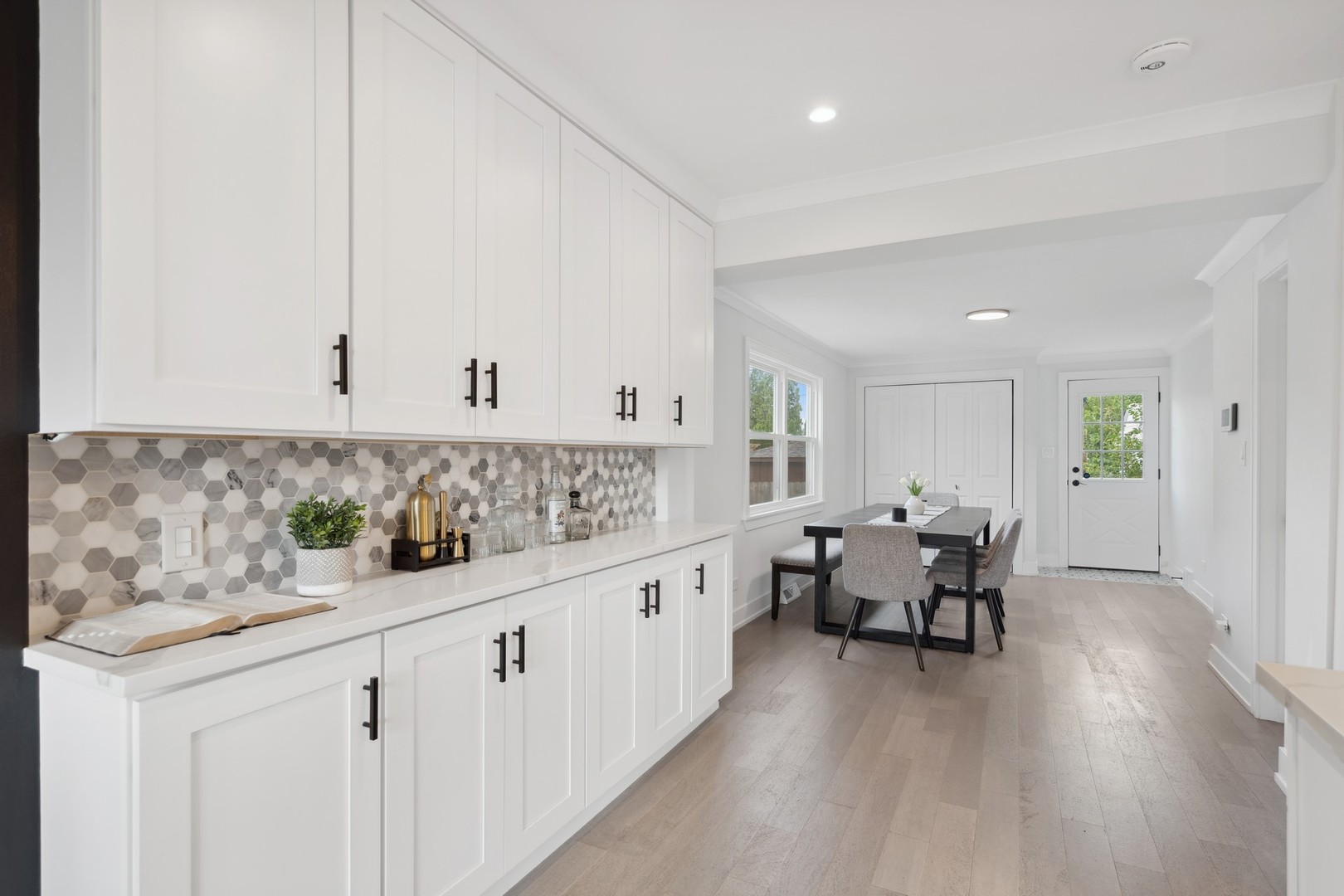 7812 W Altgeld Street