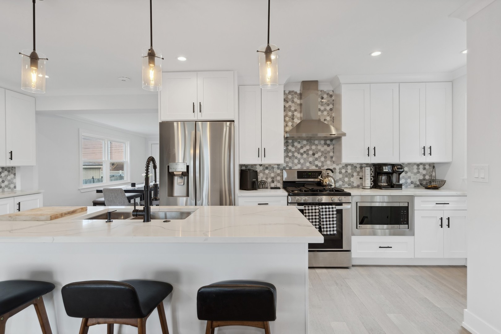 7812 W Altgeld Street