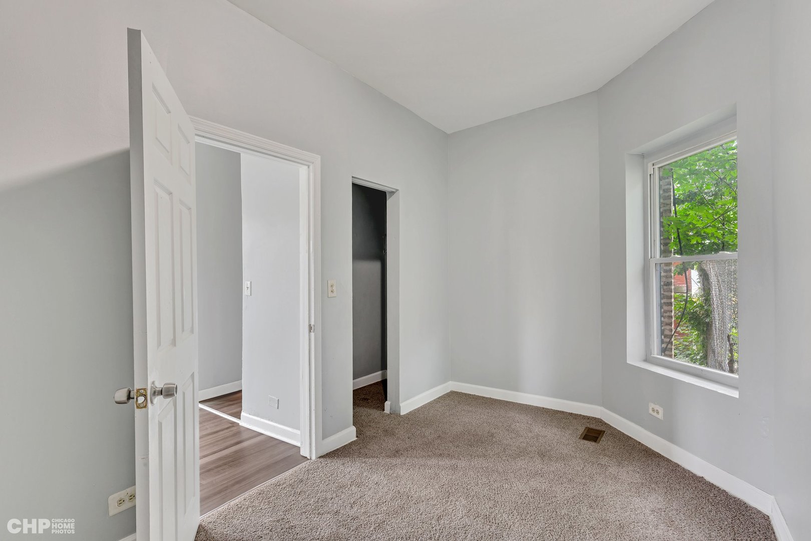 928 - 930 N LAWNDALE Avenue