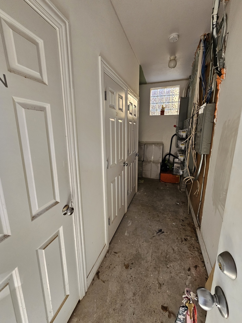 5605 N Miltimore Avenue Unit: 3N