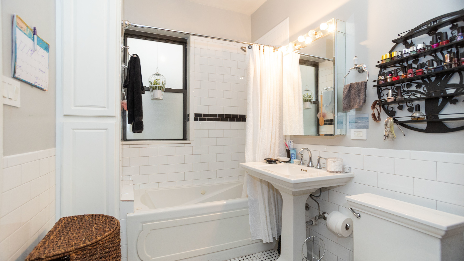 5639 N Kenmore Avenue Unit: 2