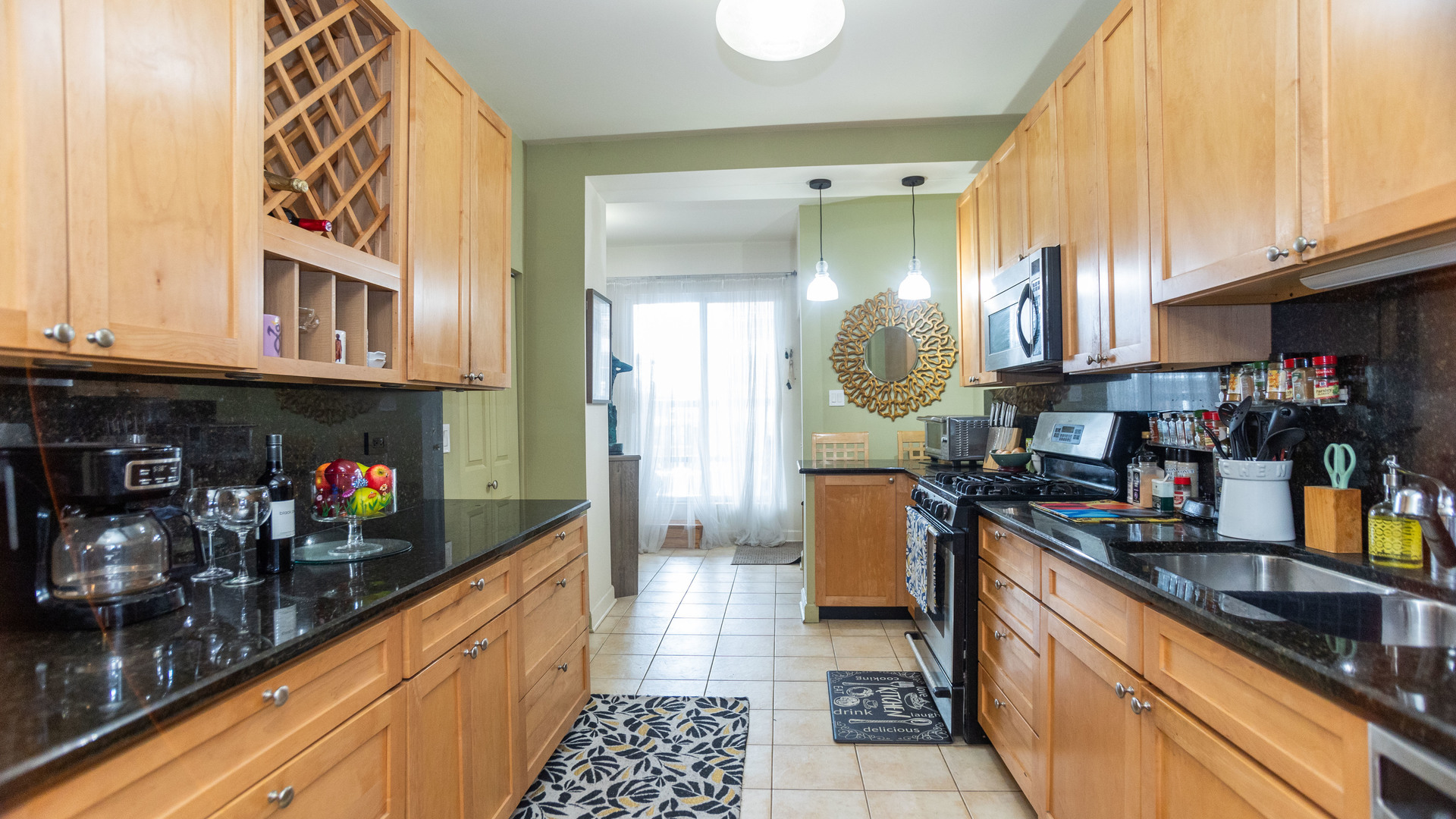5639 N Kenmore Avenue Unit: 2