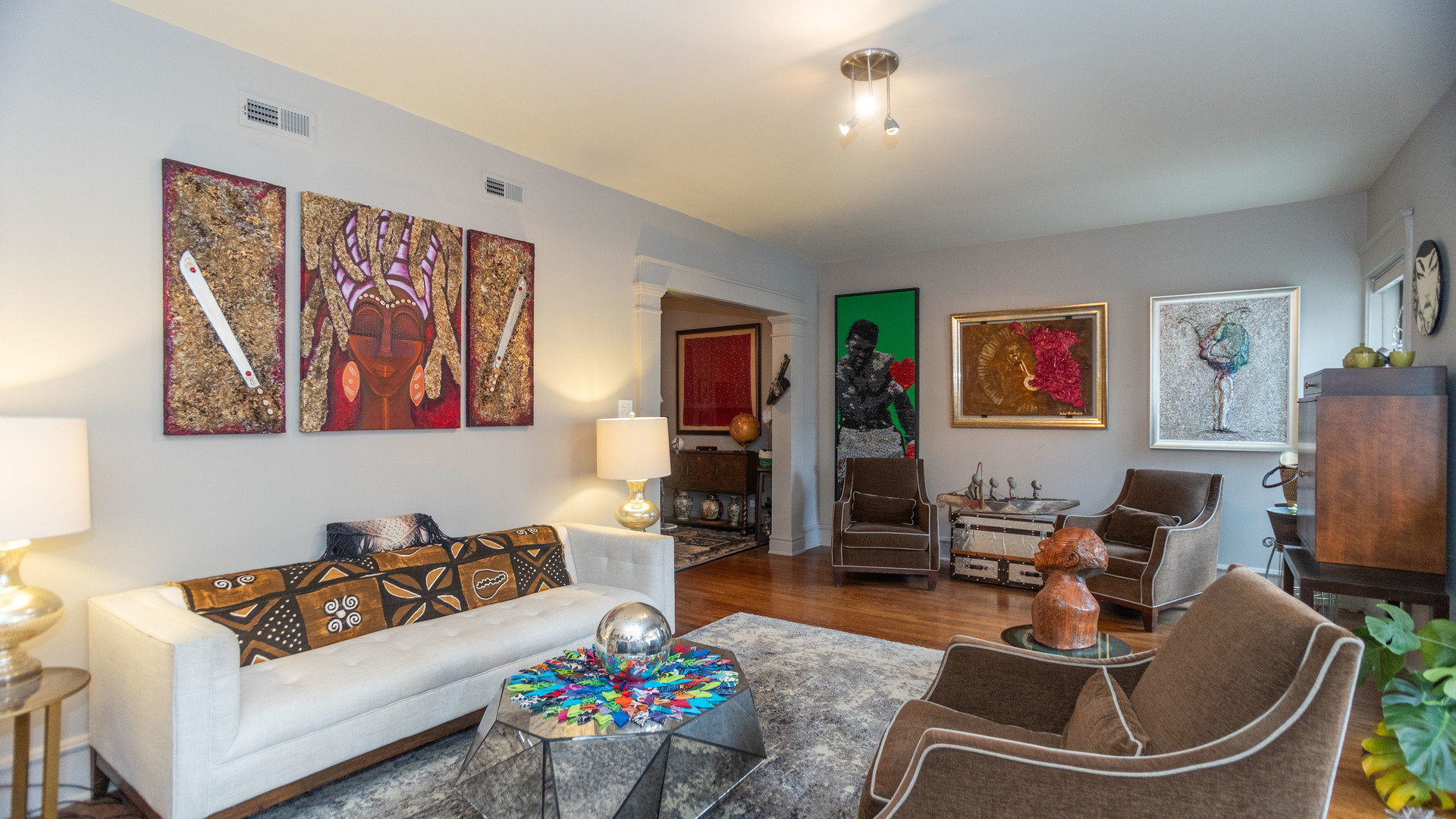 5639 N Kenmore Avenue Unit: 2