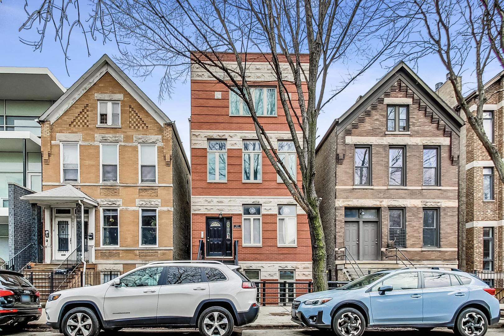 1537 N Bosworth Avenue Unit: 1