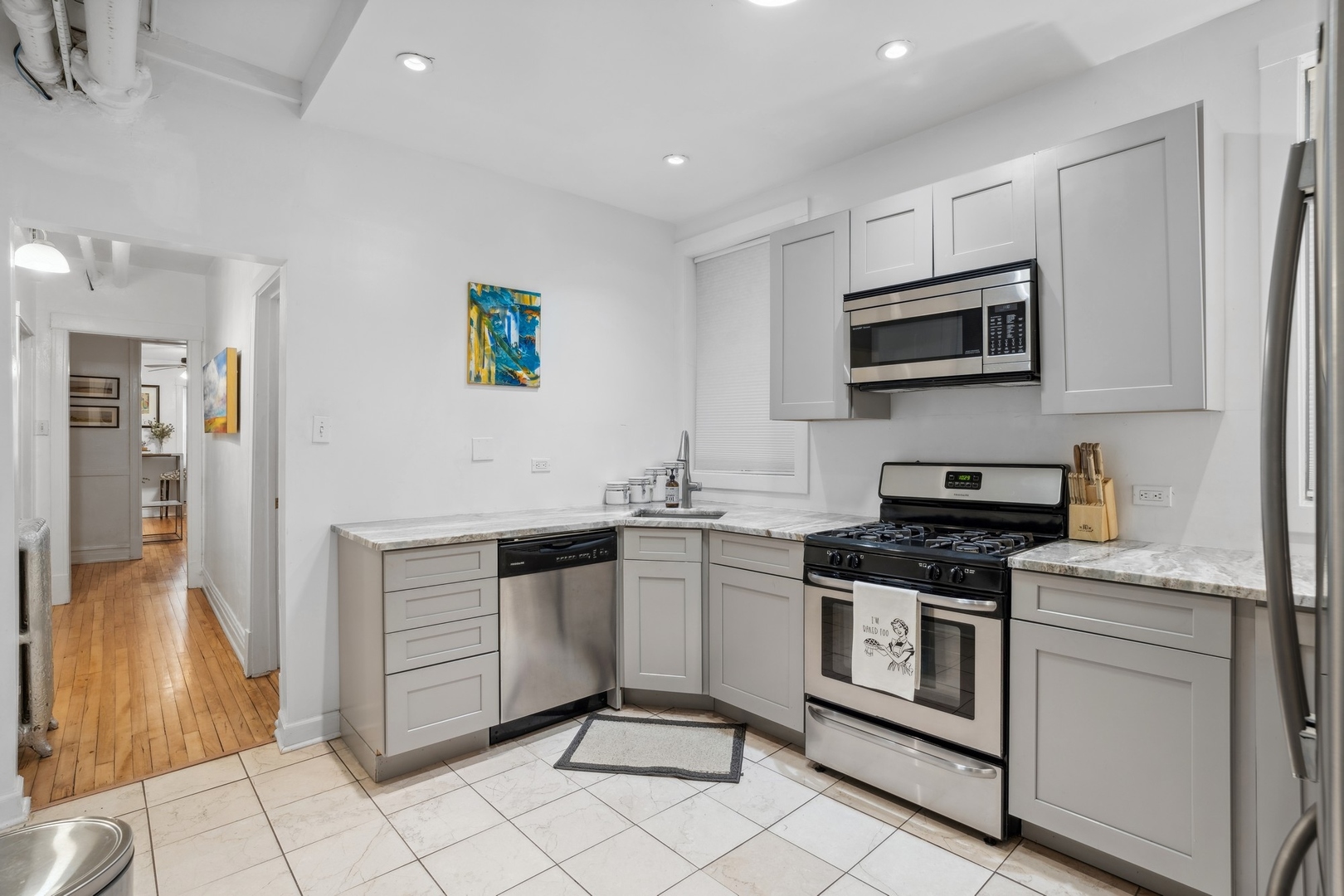 1010 N Oakley Boulevard