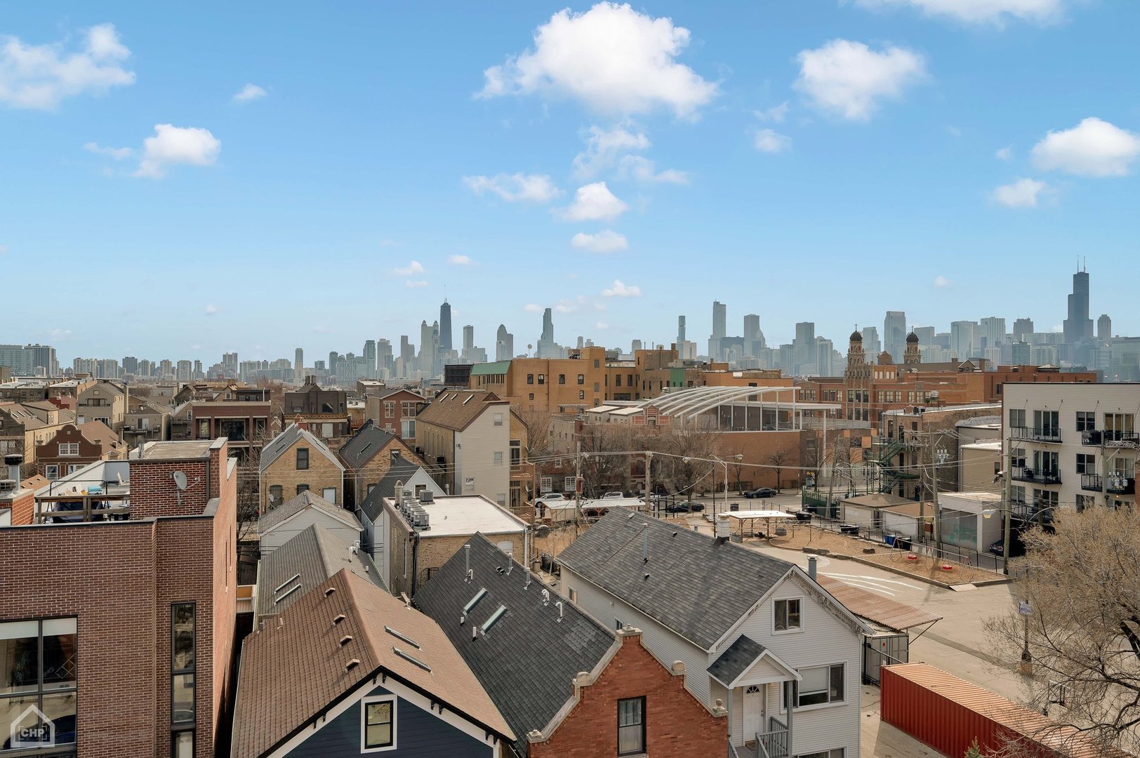 1232 N Bosworth Avenue Unit: 401