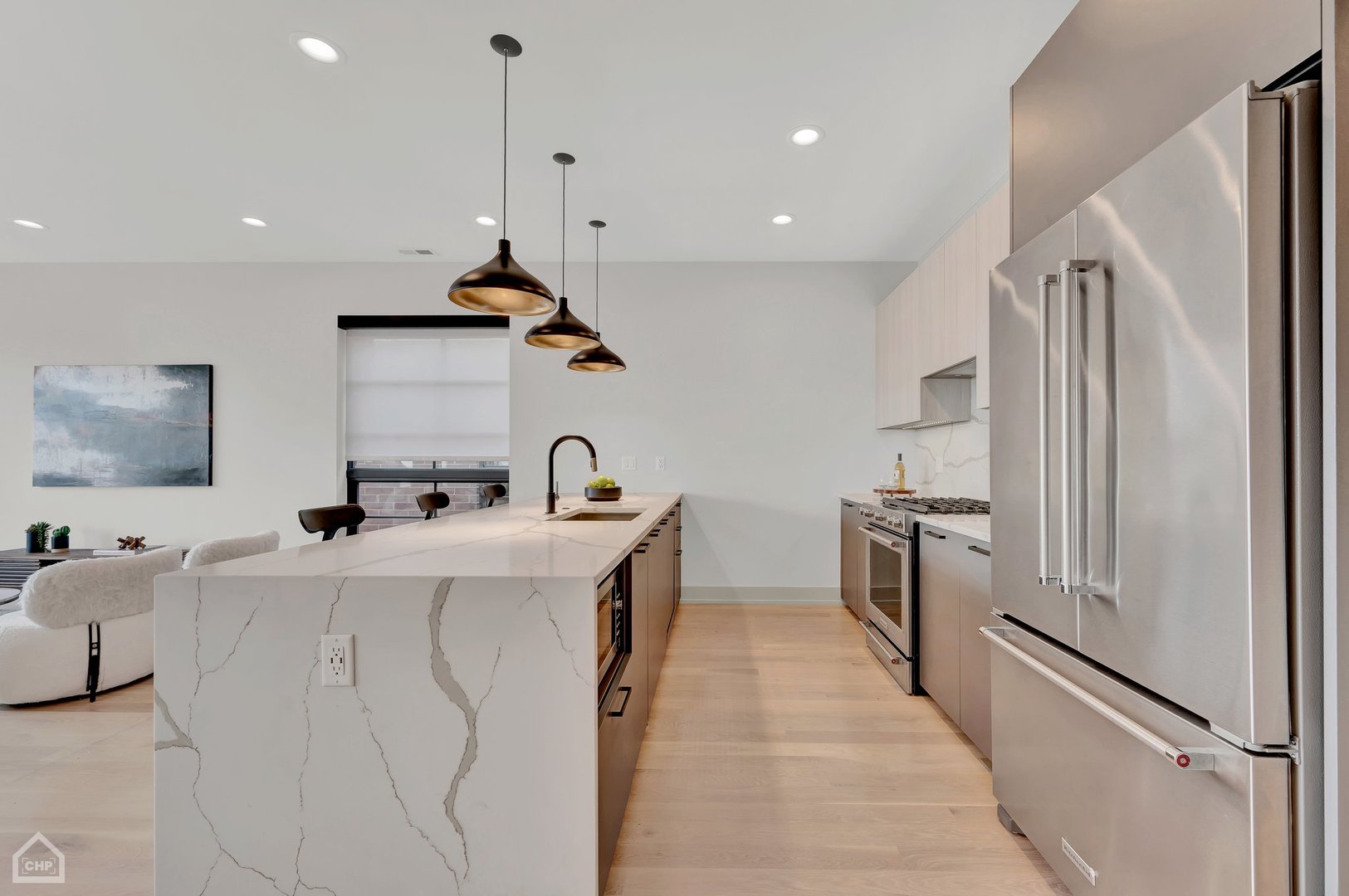 1232 N Bosworth Avenue Unit: 401