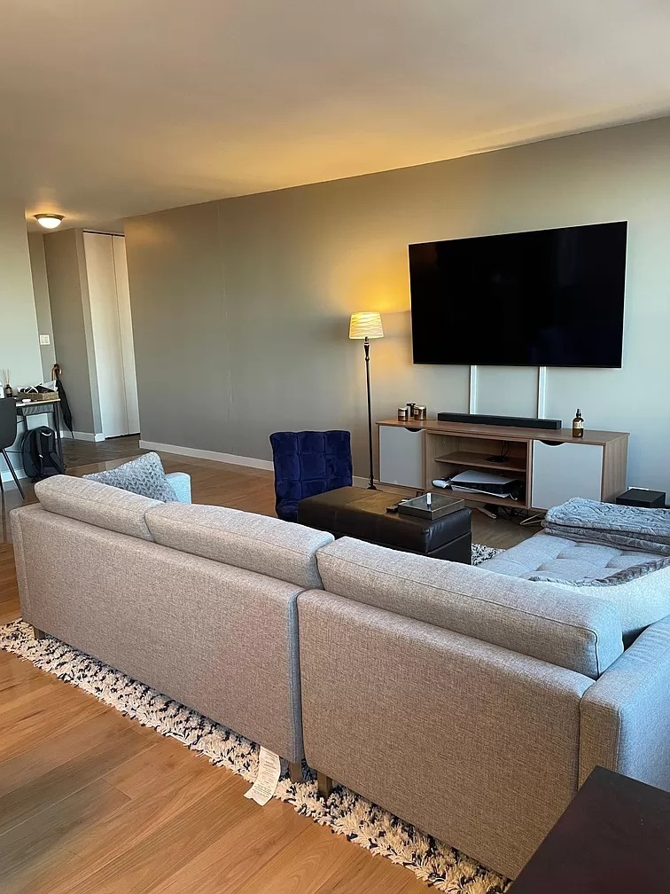 655 W Irving Park Road Unit: 2406