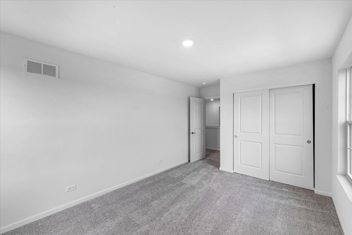 110 SWEETFLAG Circle