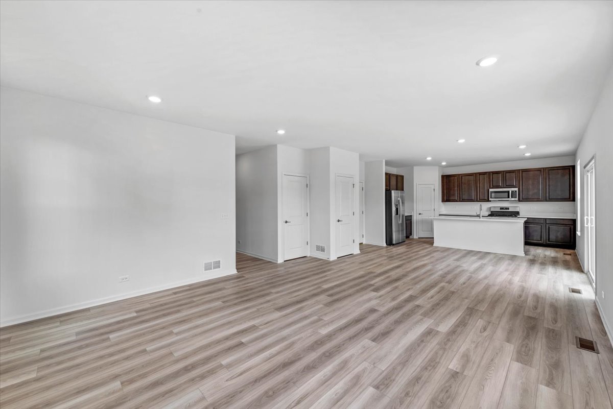 110 SWEETFLAG Circle