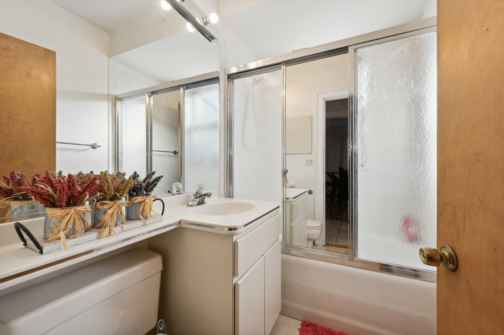 3621 N OVERHILL Avenue