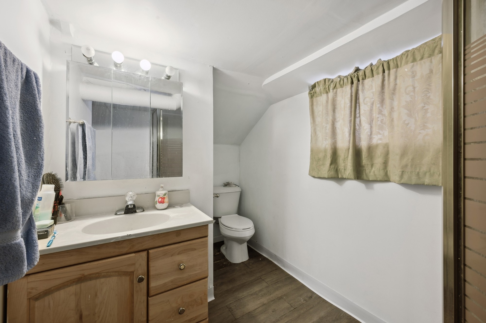 3621 N OVERHILL Avenue