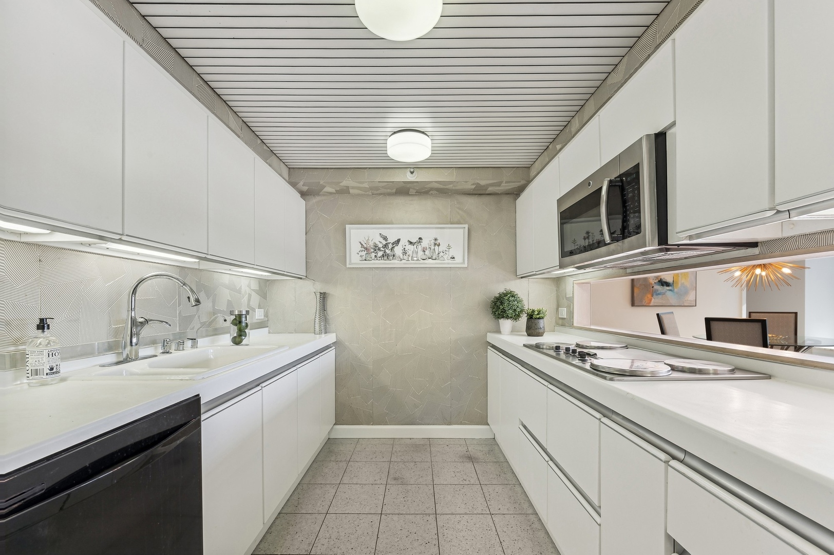 161 E Chicago Avenue Unit: 46C