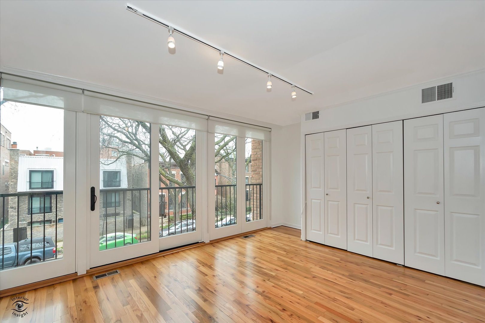 1916 N CLEVELAND Avenue Unit: A