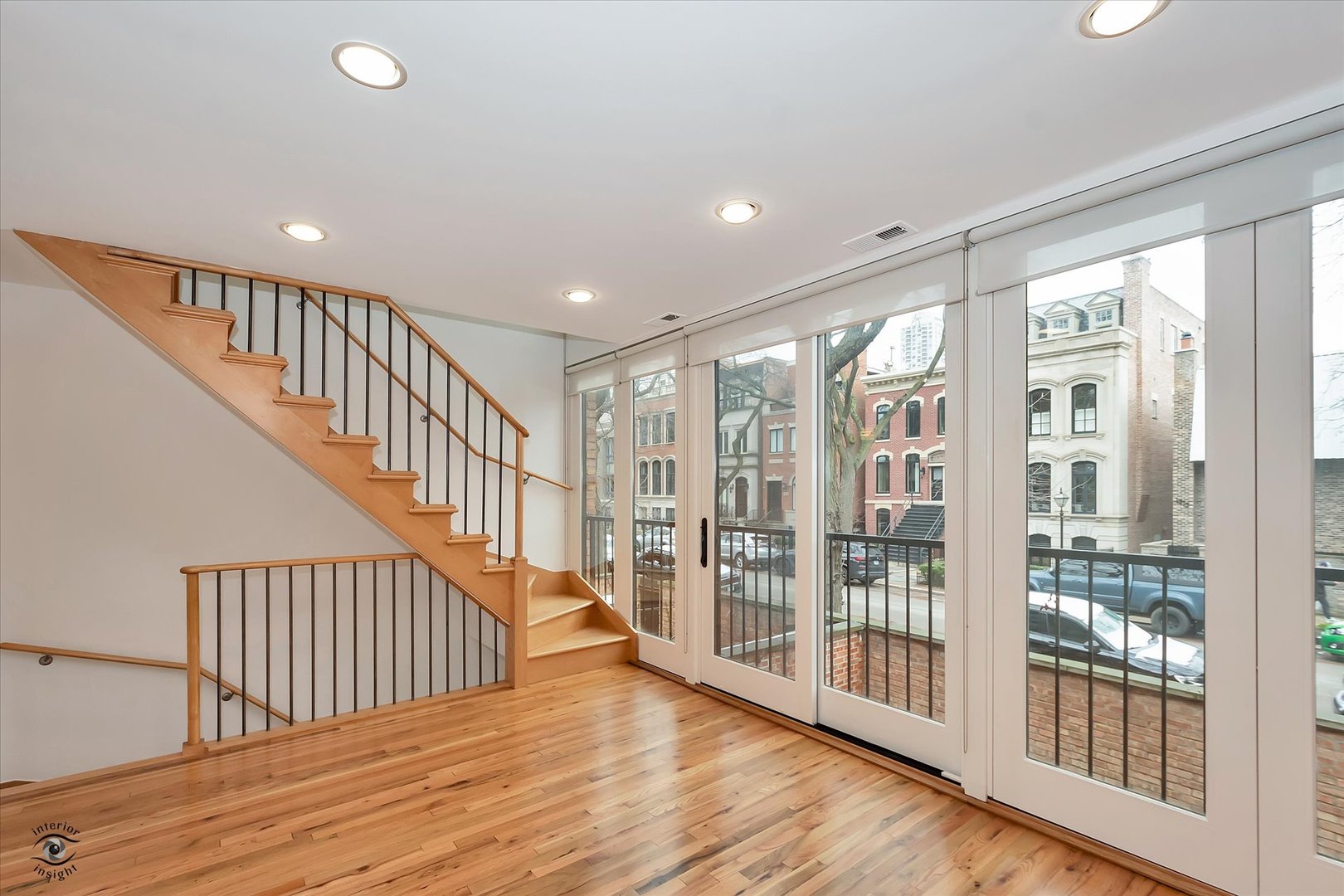 1916 N CLEVELAND Avenue Unit: A