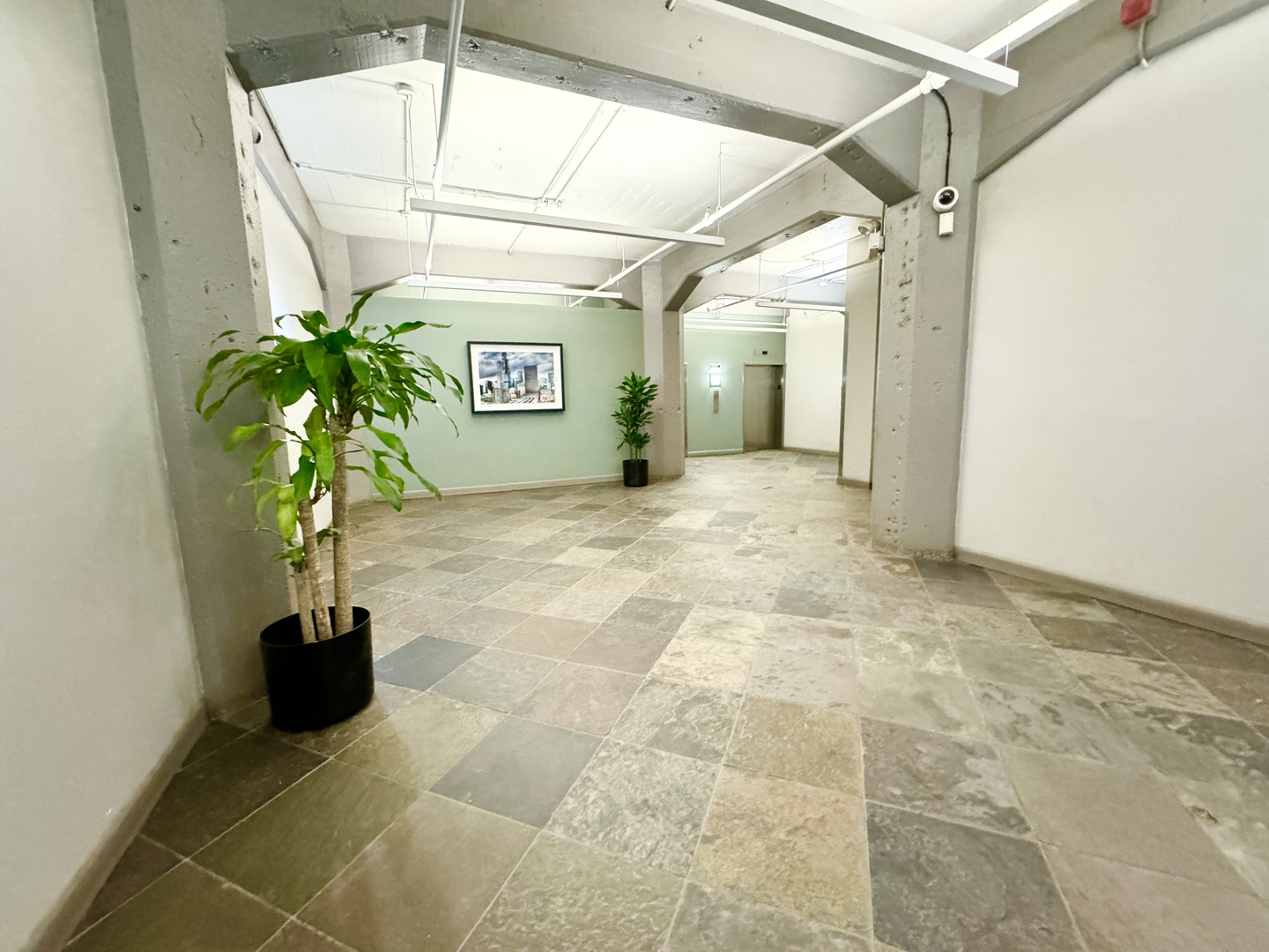 124 W Polk Street Unit: 307