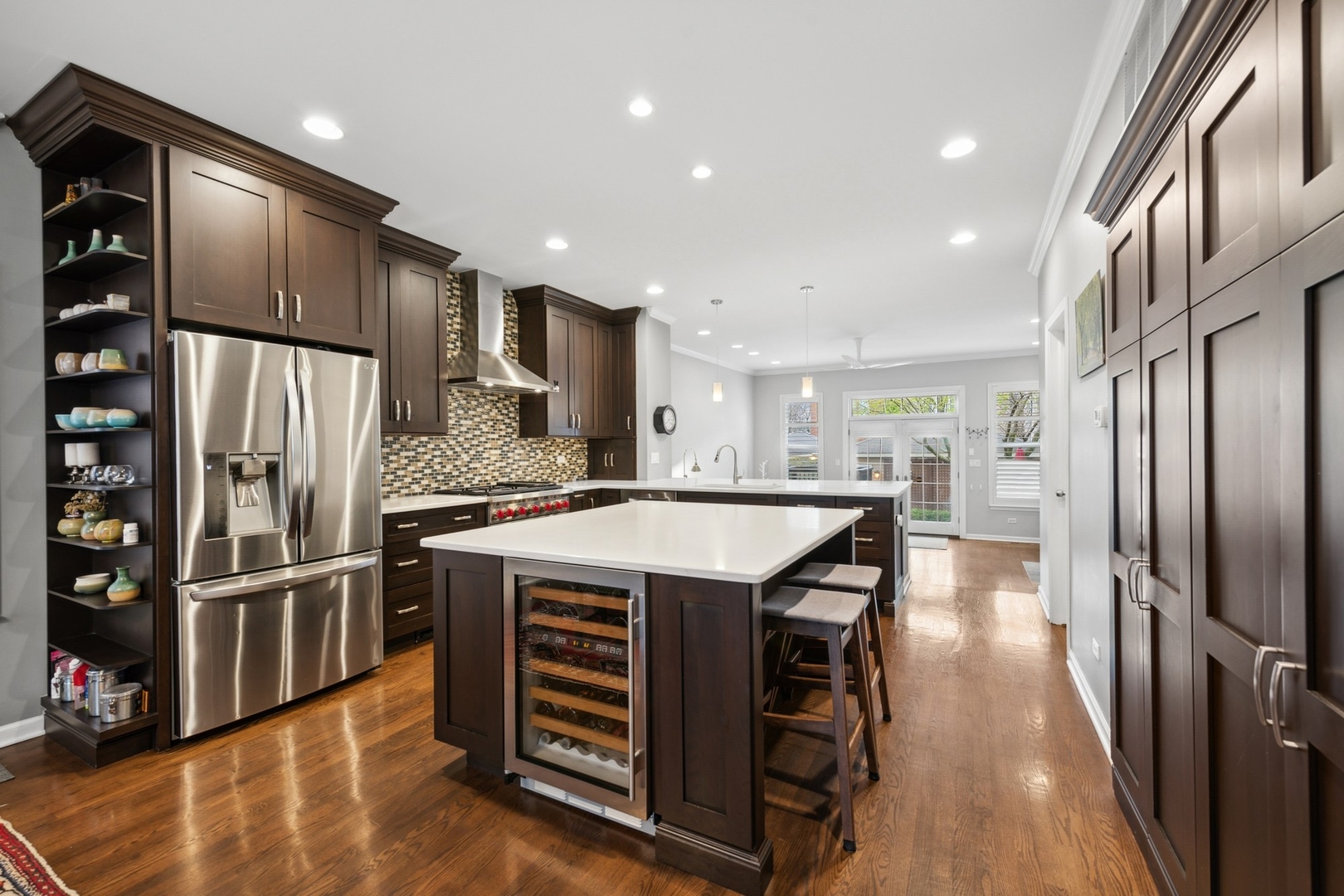 1502 N Mohawk Street