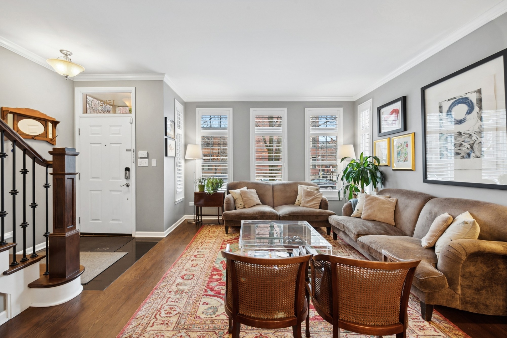 1502 N Mohawk Street