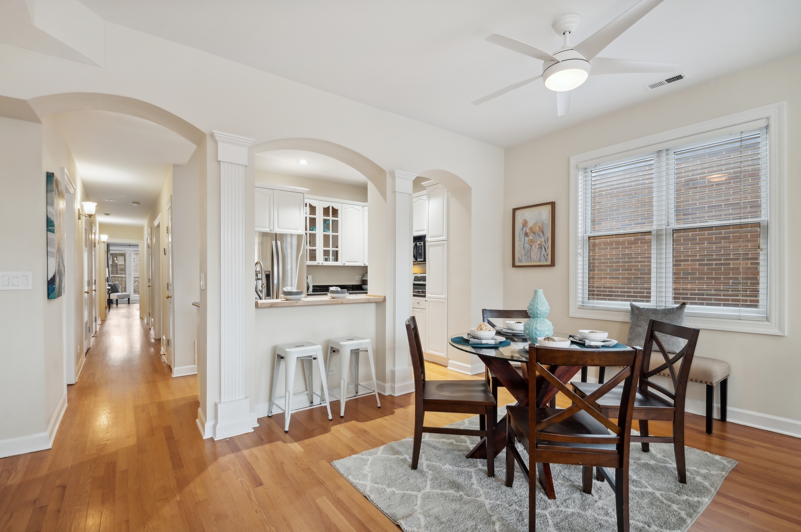 834 W Diversey Parkway Unit: 3E