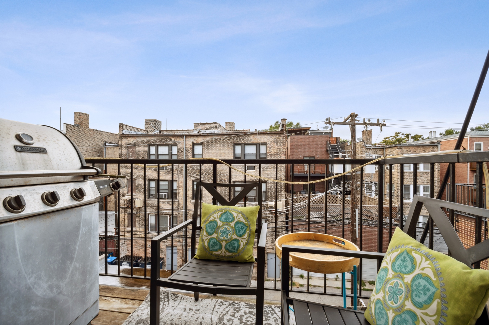 834 W Diversey Parkway Unit: 3E