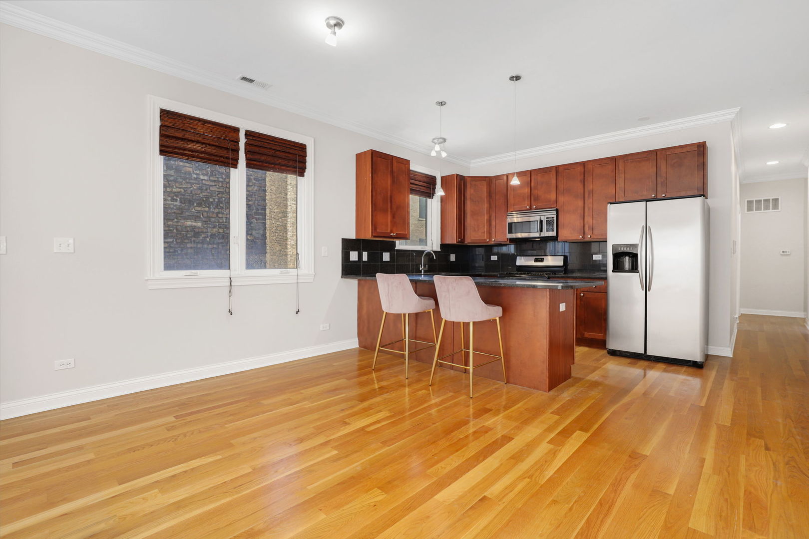 2023 N Mozart Street Unit: 2